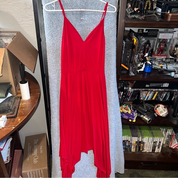 Dresses & Skirts - Red Asymmetrical Sleeveless Flowy Dress